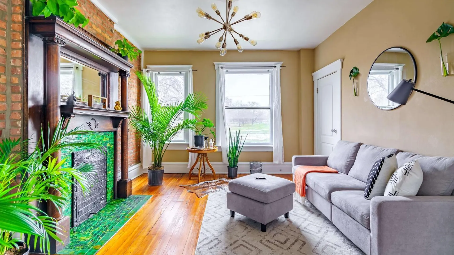 Prime Location Top Rated Free Parking Clean Columbus Holiday home