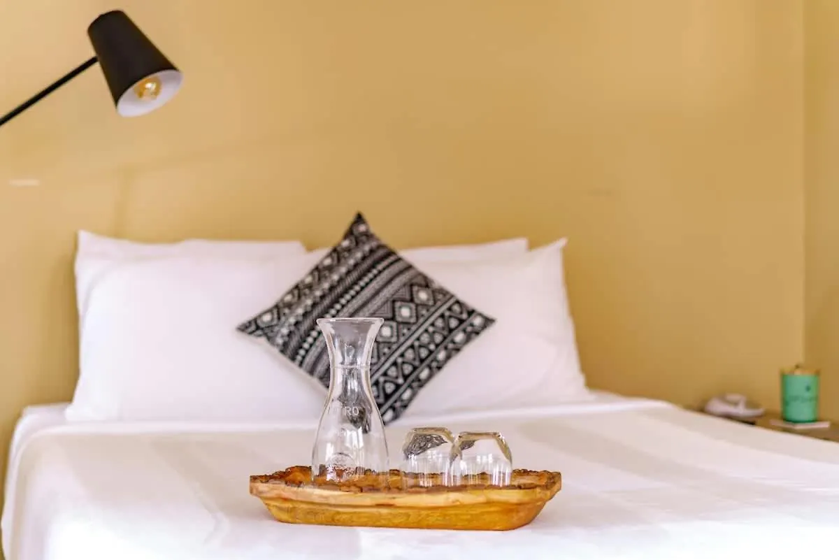 Prime Location Top Rated Free Parking Clean! Columbus