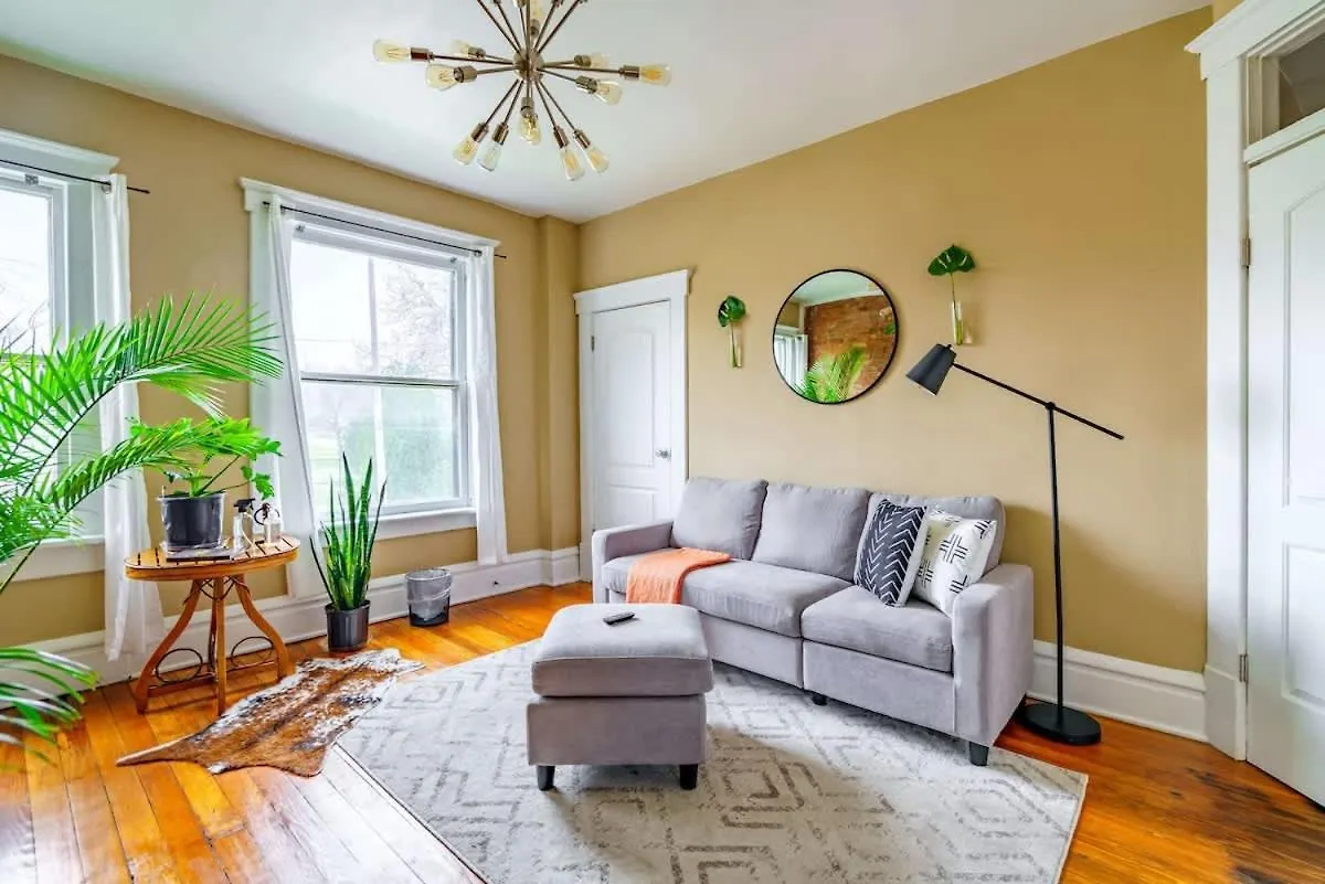 Prime Location Top Rated Free Parking Clean! Columbus