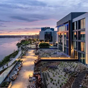 https://ac-hotel-by-marriott-vancouver-waterfront.portland-hotels.info